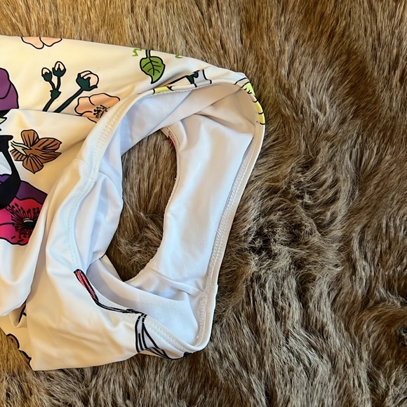 Gucci floral swimsuit Xl - Picture 2 of 4